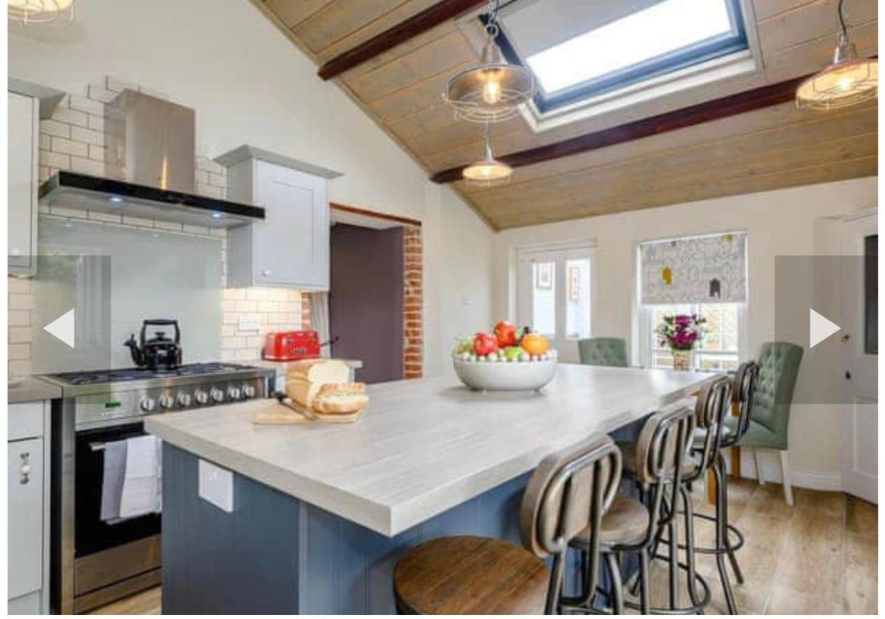 West Cottage. Central, Beautiful, 2 Mins To Beach. Cromer Exterior photo